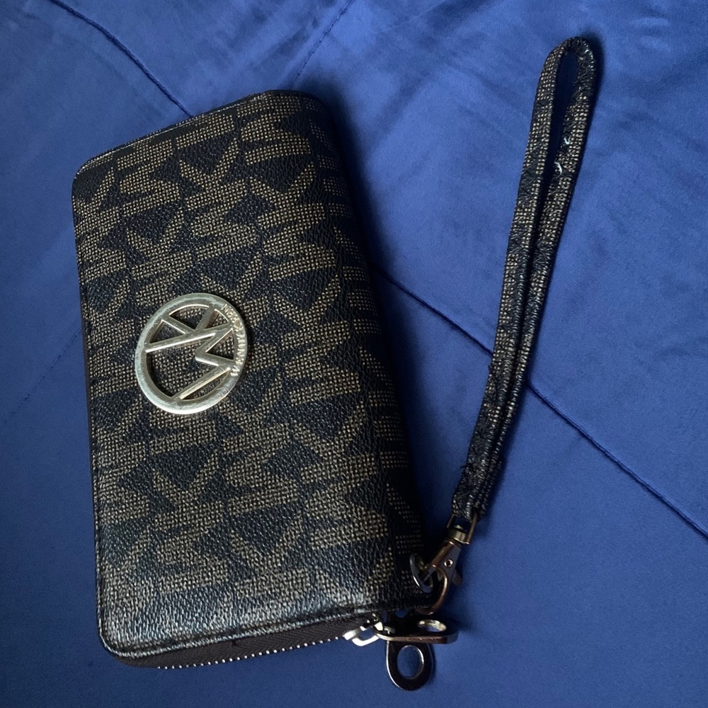 Wendy keen hand wallet